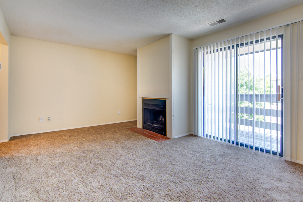 Photos and Video Prairie Walk Apartments in Kansas City, MO